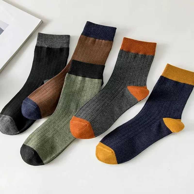 5 Pairs Autumn Winter Men Thickened Warm Socks High Quality Versatile Vintage Warm Comfortable Striped Mid Tube Sports SocksXJ241019