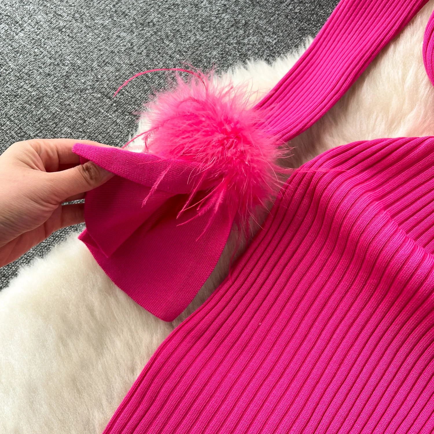 YuooMuoo Women Dress Autumn Winter Elegant Fur Long Sleeve Knitted Sweater Dress Chic Lady Wrap Hips Bodycon Long Vestidos 241010