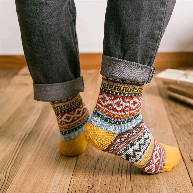 Geometric Striped Thicken Wool Socks for Men Warm Cashmere Novelty Funny Crew Winter Christmas Gift DropshipXJ241019