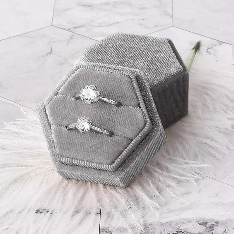 Hexagonal flannel ring box colorful spotted jewelry packaging display velvet box for wedding confession jewelry packaging display W241019