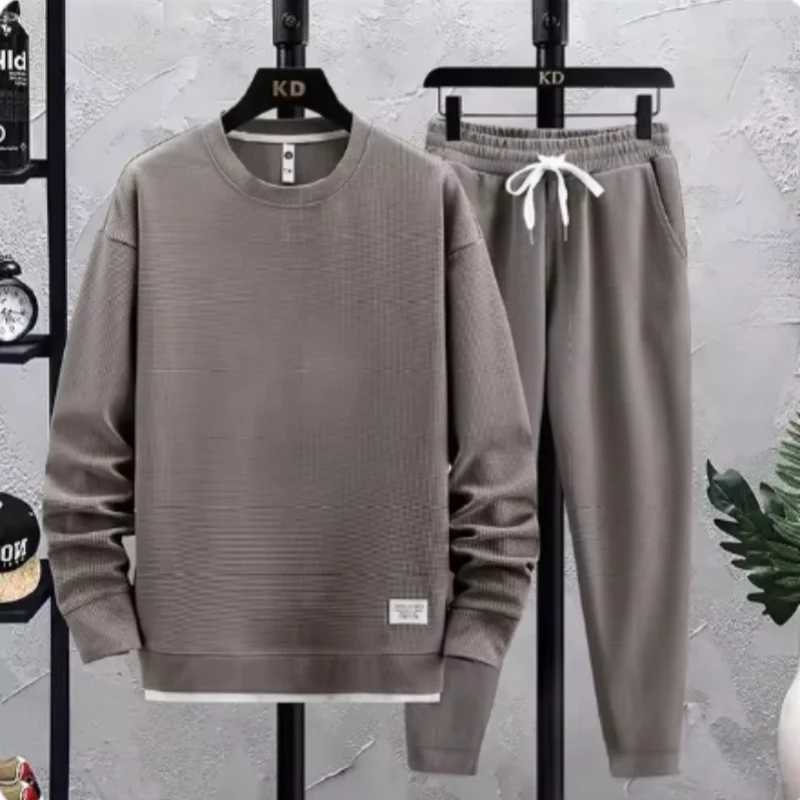 2014 Autumn Mens Xinhua Cake Set Casual Handmade Sports Long Sleeve Pants Two Piece Fashion Brand Set W241018
