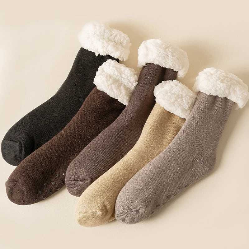Winter Christmas Plush Lined Slipper Men Socks Comfy Warm Mid Tube Sock Warm Thickened Home Sleeping Soft Non Slip Floor SoxXJ241019