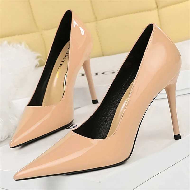 Female fetish 10cm high heels nude pump wedding bride thin high heels wedding sexy wine red high heels women scarf office party shoes Y241019