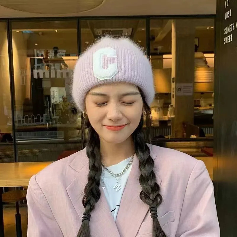 Angora Rabbit Fur Pullover Hat for Women Simple C Letter Beanie Winter Warm Girls Knitted Hedging Cap 241007