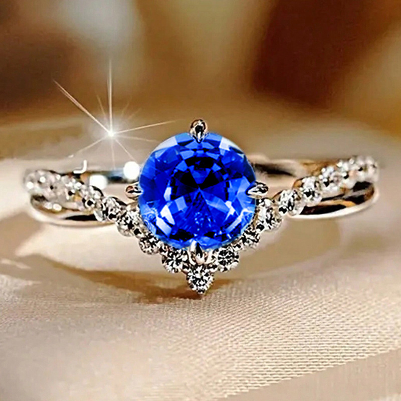 Couple Rings Women 925 Sterling Silver White Gold Single Stone Ring Classic Crown Diamond Ring Designer Crystal Wedding Jewelry