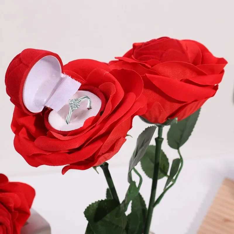 Cteative Rose Ring Box Red Velvet Rose Earrings Display Stand Gift Box Bridal Engagement Jewelry Storage Box W241019