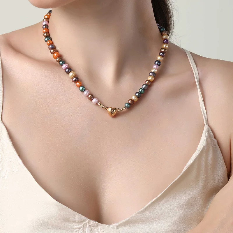 Ins pearl necklaces natural stones and glacier beads fashionable jewelry trendy necklaces suitable for womens elegant style 241018