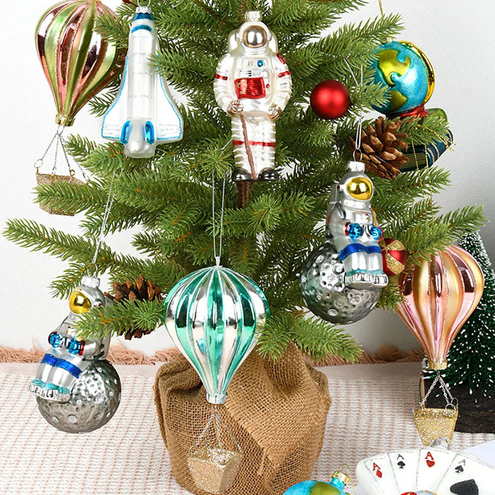 Glass Material Christmas Gifts Xmas Tree Hanging Decoration Astronaut Air Balloon Globe Pattern Home Ornaments Pendan 241018