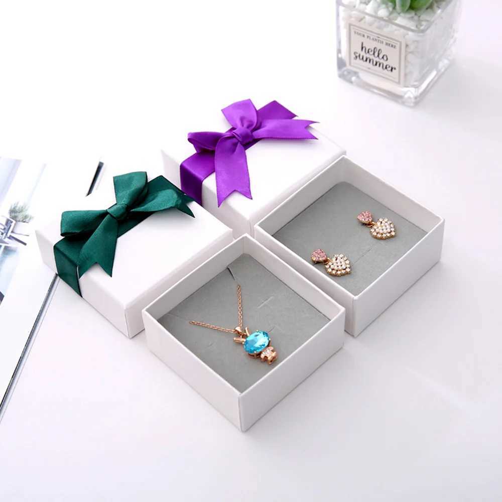 Butterfly ribbon jewelry box bracelet ring earring necklace pendant square jewelry display packaging gift box 7.5x7.5x3.5cm W241019