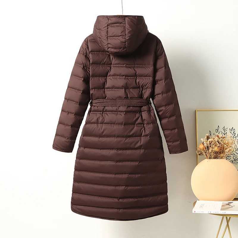 Woman Winter Women Hooded Long Jacket White Duck Down Lightweight Autumn Windbreaker Parkas SeamlessX241019