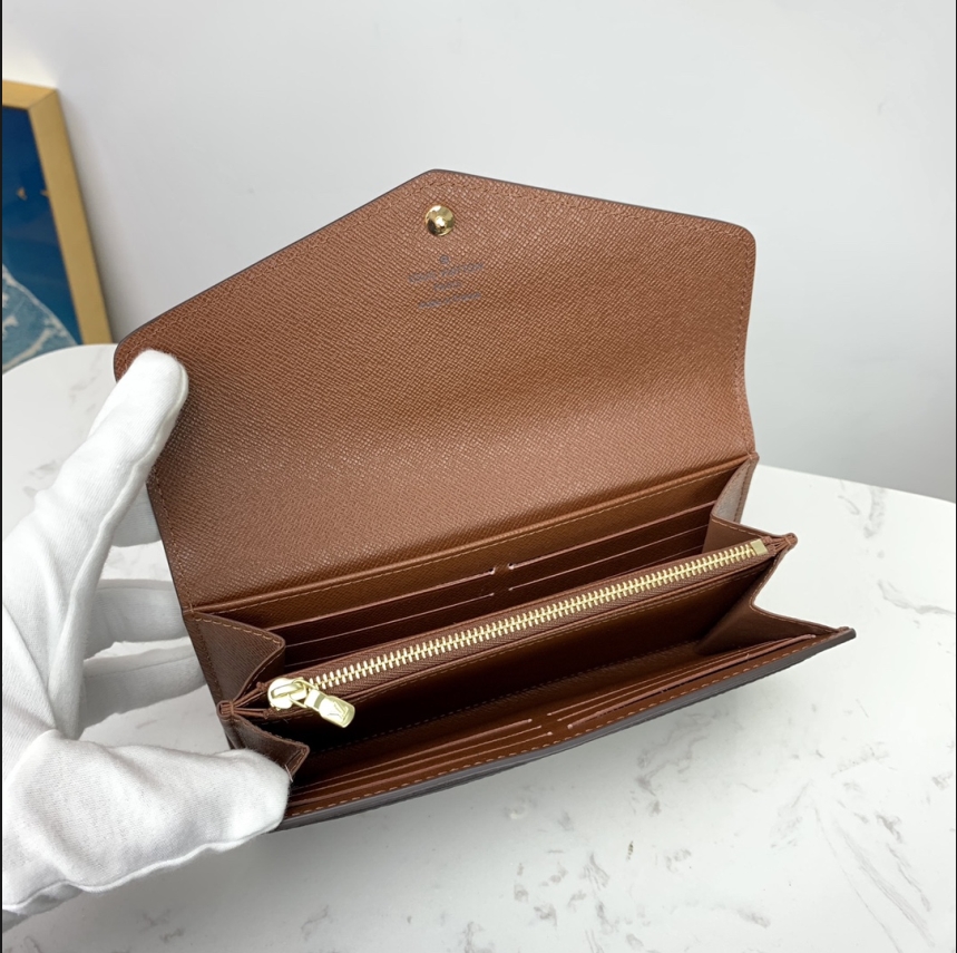 Wholesale Fashion Designer women wallet card holder slot purse ladies with box high quality free shipping