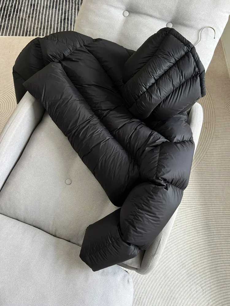 Women's Down Parkas Janveny Womens Winter 90% White Duck Down Jacket Hoodie Short Feather Puff Parkas Casual Womens Thick Warm Fluffy Coat Y24101