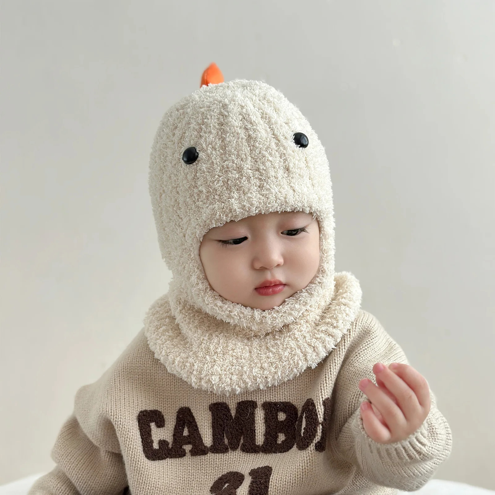 Windproof facial protection childrens hat neck scarf one-piece hat baby pull-out hat thick one-piece dinosaur 241019