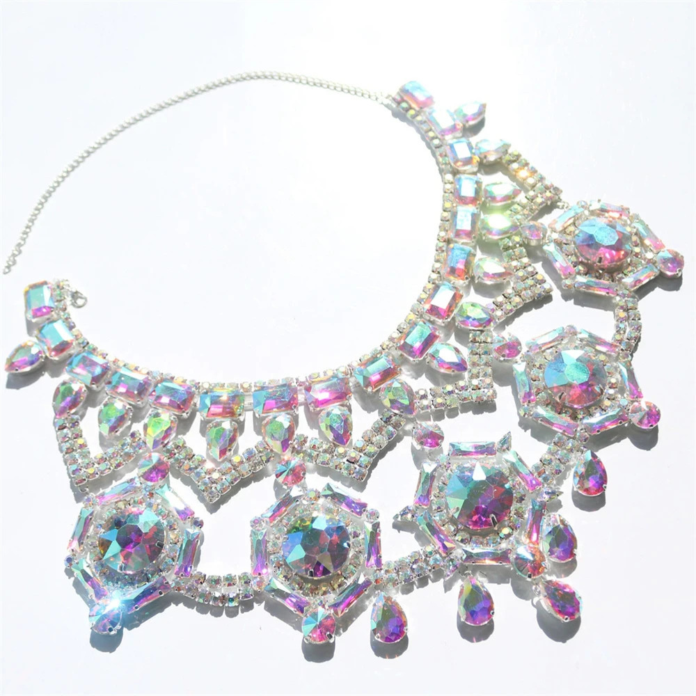 Fashionable and elegant colored crystal multi-layer hollow female bride 2024 rhinestone ball accessories 241018