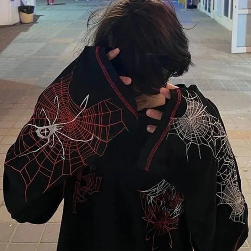 Black womens long sleeved girl Y2K top Gothic Y2K fashion Harajuku spider T-shirt womens Gothic dark street clothing T-shirt 241019