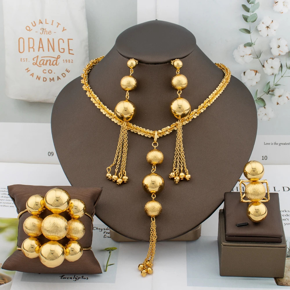 Luxury gold jewelry set with nine bead cuffs bracelets earrings necklace African Dubai pendant earrings fashionable Italian jewelry 241018