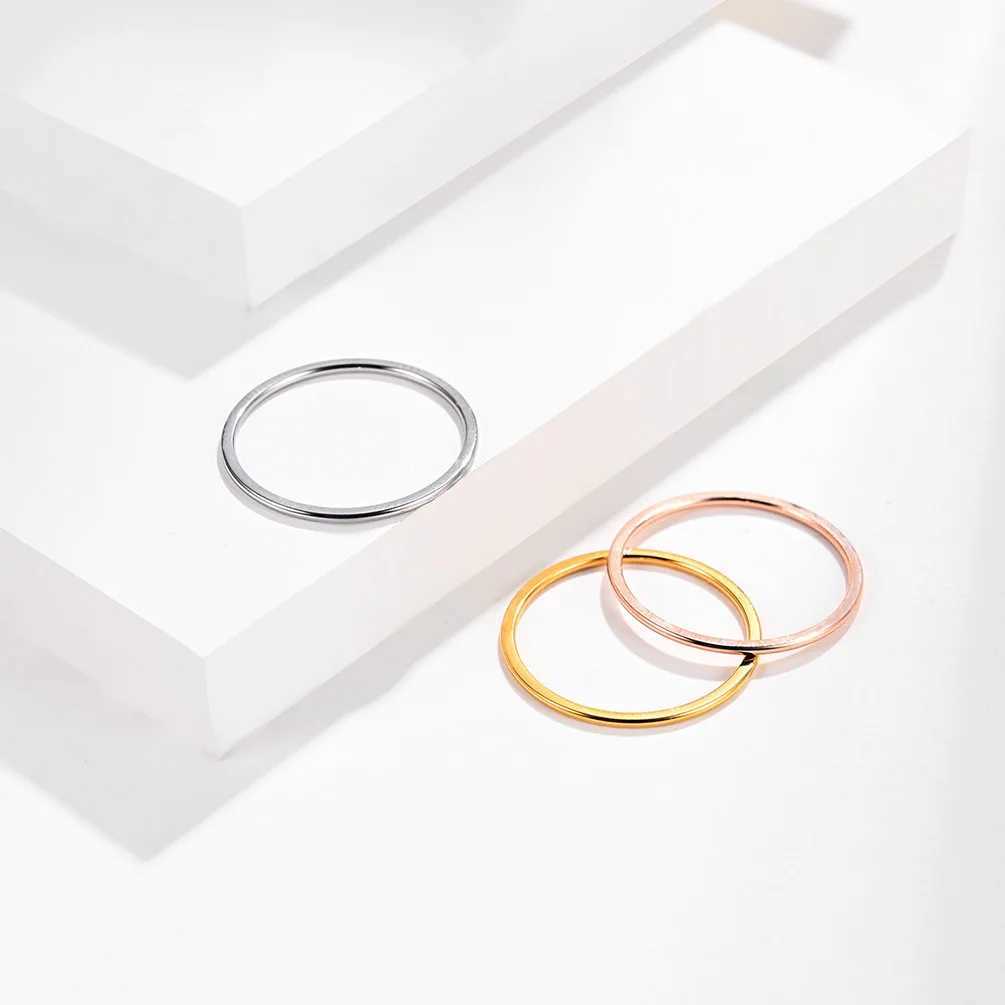 1mm Titanium Steel Ring Gold/Rose Gold/Silver Simple Womens Thin Ring Wedding Jewelry Gift Y241019