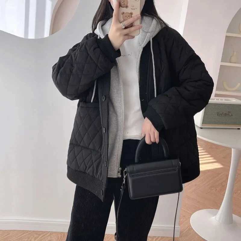2023 New Womens Winter Clothing Quilted Coat Warm Parka Cotton-padded Jacket Women Korean Fashion Hooded Coats Patchwork ClothesX241019