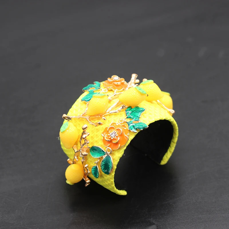 Baroque Headband Fashion Temperature Ball Show Lemon Geometry Womens Set Bracelet Wild Hair Accessories 695 241018