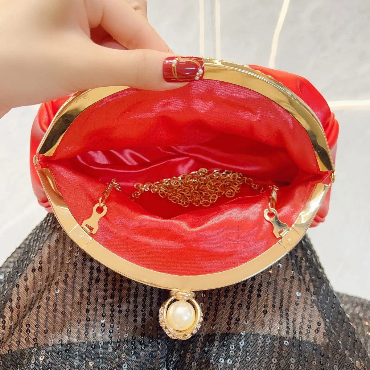 Gold silver red vintage womens bag fashionable pearl crystal clutch small wallet party chain shoulder bag womens handbag 241018