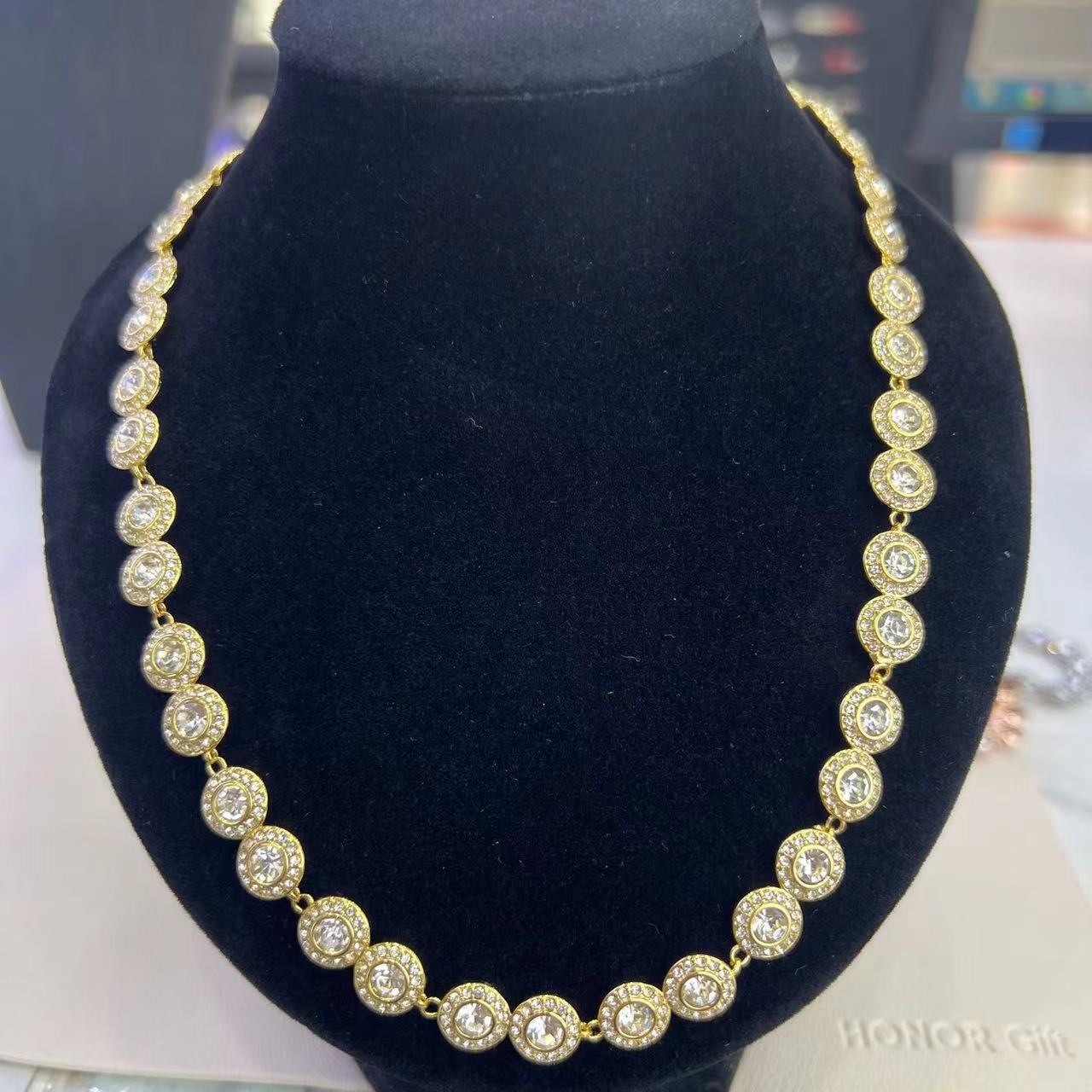 Fashion Designer Necklace Woman Choker Jewelry Designer Moissanite Pendant Luxury Charm Diamond Necklaces Plated Sliver Gold Christmas Gifts
