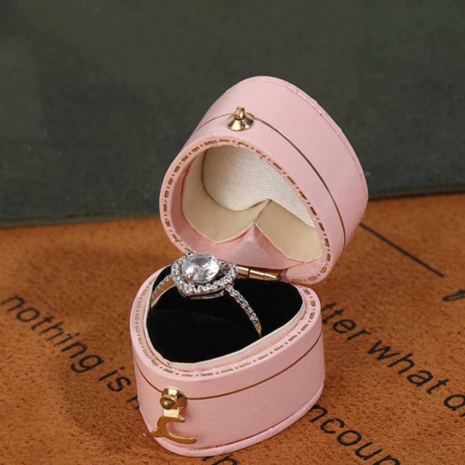Vintage Mini Ring Box Diamond Ring Box Suggestions Wedding Ceremony Jewelry Photos Jewelry Props W241019