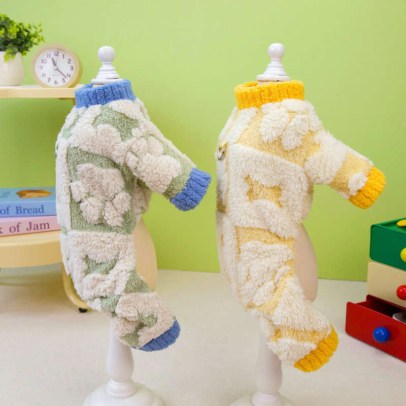 Custom cute 2024 new winter autumn clothes coat for small medium sized dog