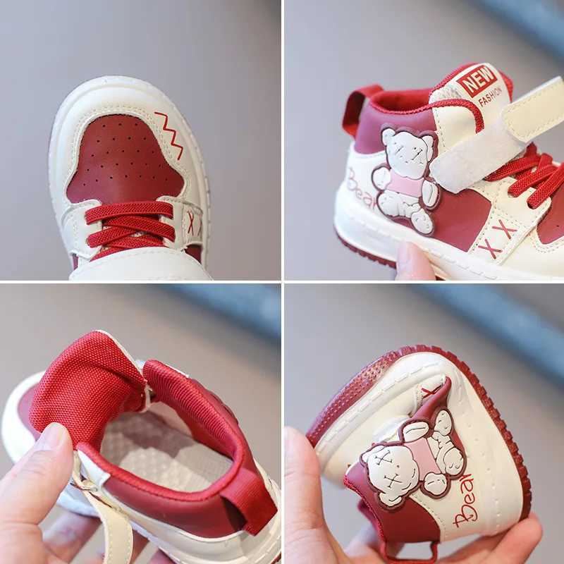 Athletic Outdoor 2024 New Childrens Sports Shoes Boys Fashion Board Shoes Dent Sports Shoes Girls Casual Shoes Outdoor Apartments Autumn Childrens Sho