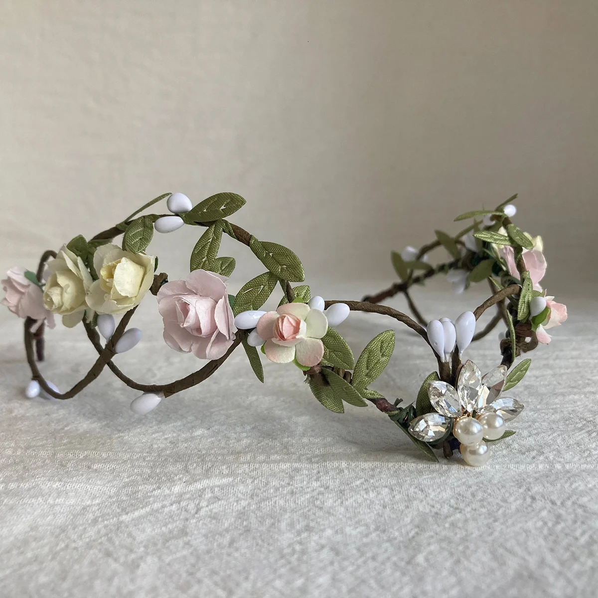 Moon Woodland Headwear with Branches Fairy Crown Elf Crown Female Wedding Bride Fairy Butterfly Costume Round Flowers 241018