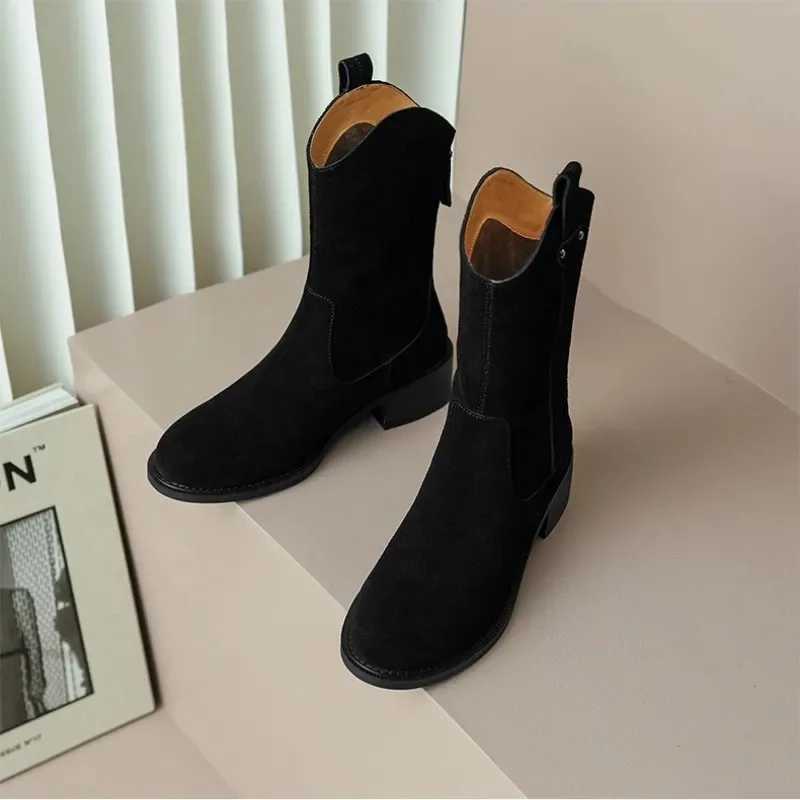 Womens Boots Pointed Toe Suede i Boots Autumn Winter 2023 New Wedge High Heels Western Cowboy Boots Slip Up Ankle Boots Wholesale Y241019