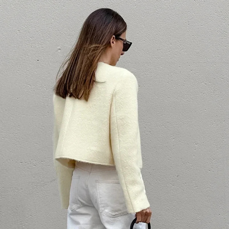Elegant Tweed Jacket Women Coats Vintage Woolen Singlebreasted Oneck Long Sleeve Short Streetwear Casual Lady Outwears 241019