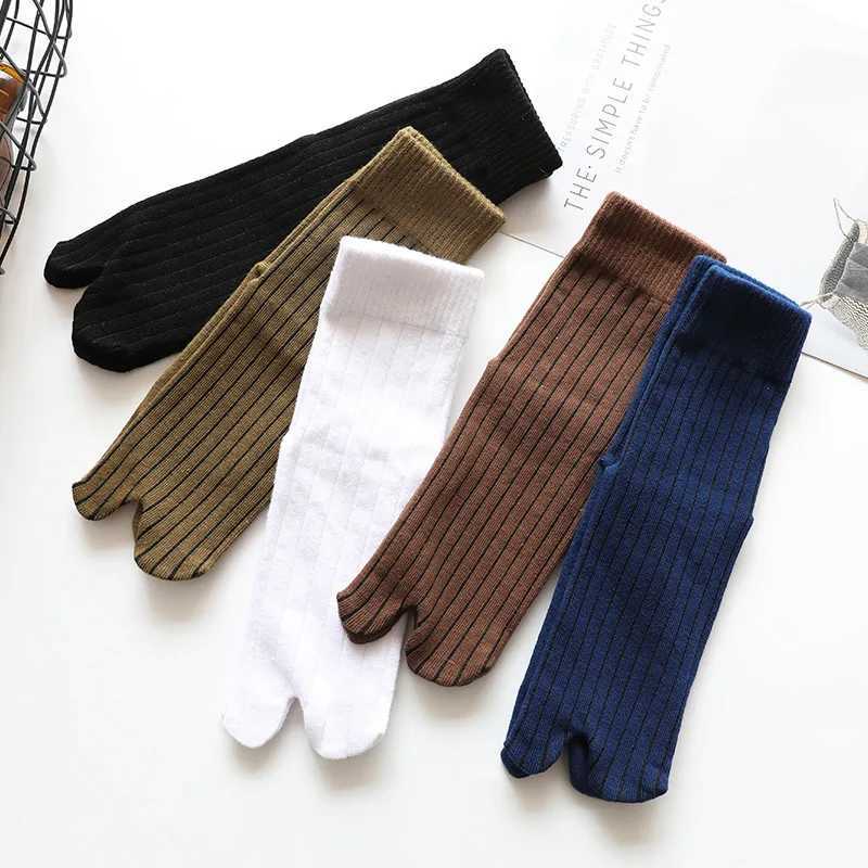 5 Pairs/lot Tabi Socks Men Cotton Autumn Winter Thick Middle Tube Striped Solid Color Sweat-absorbing Warm Split Toe SocksXJ241019