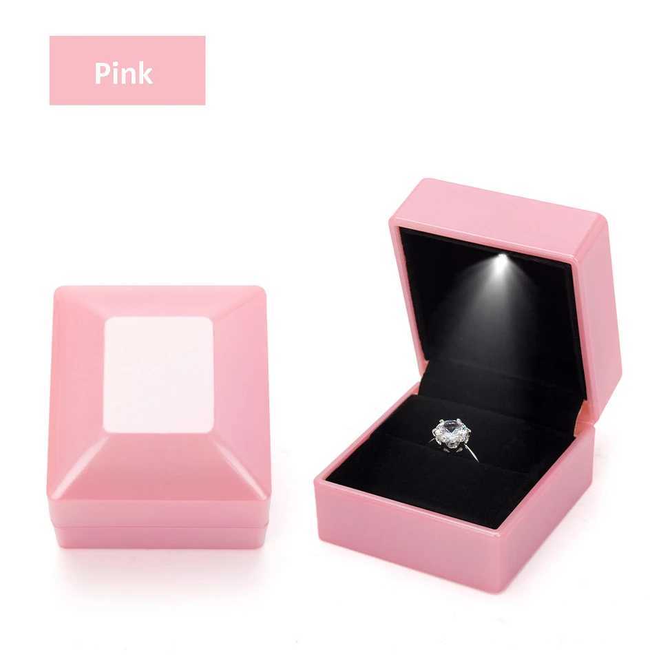 Luxury ring box with LED lights diamond ring box used for engagement weddings Valentines Day birthday ring display organizers W241019