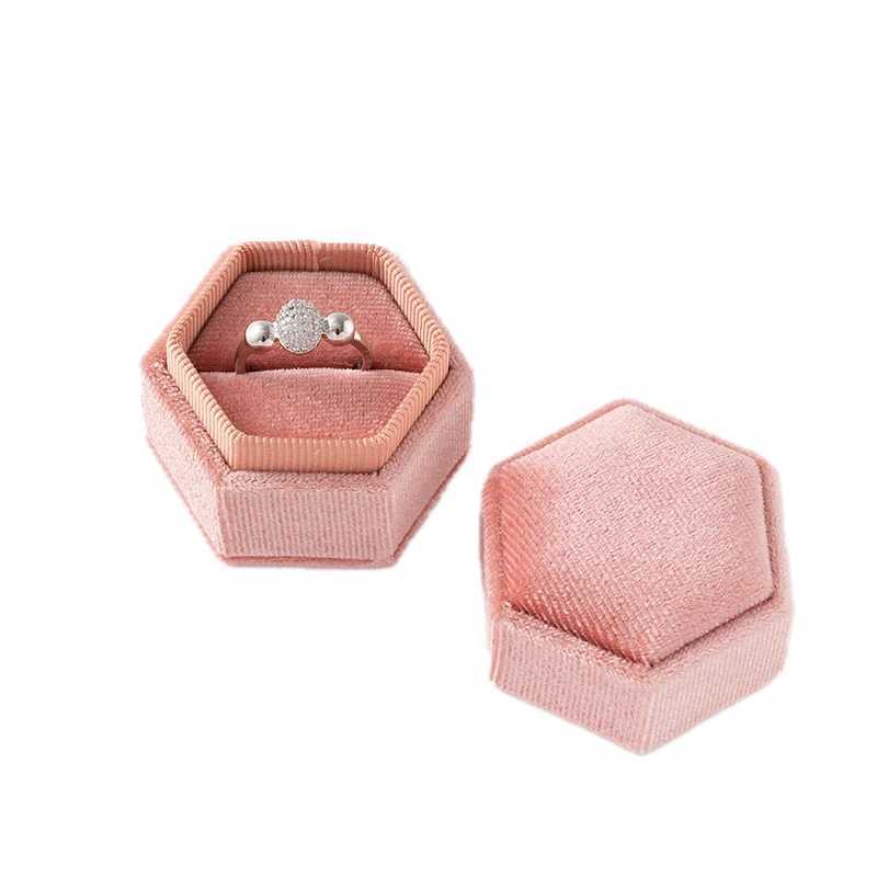 Velvet single ring box gift jewelry organizer packaging for wedding celebrations engagement displays storage supplies accessories W241019
