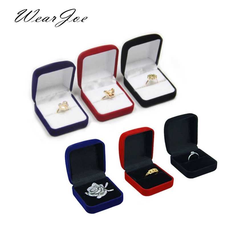 Wholesale engagement ring packaging box velvet Valentines Day gift wedding ring display organizer jewelry stud earrings storage box W241019