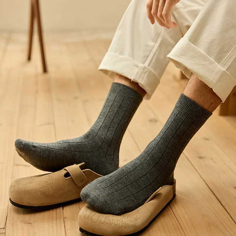 Mens Socks Autumn Winter Thick Warmer Middle Tube Socks Men Male Wool Cashmere Thermal Solid Color Black Gray Elastic Long SocksXJ241019