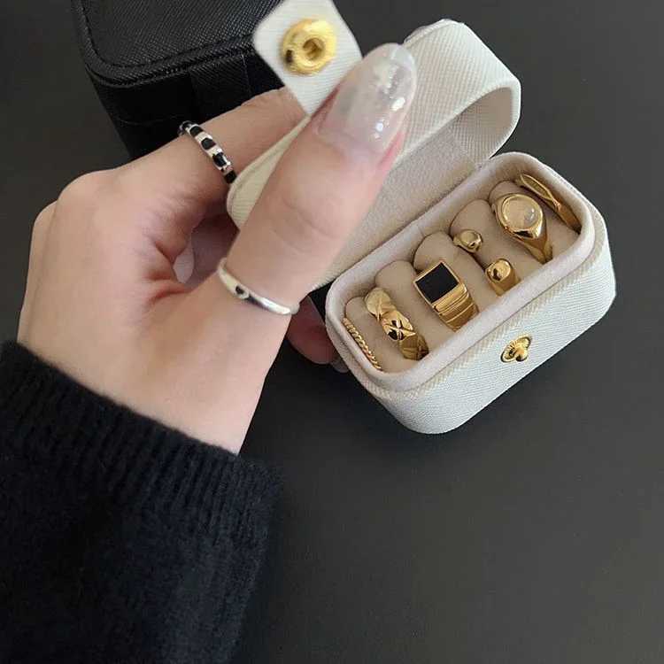 Mini portable small jewelry storage bag travel simple leather ring necklace earring storage box organizer display gift box W241019