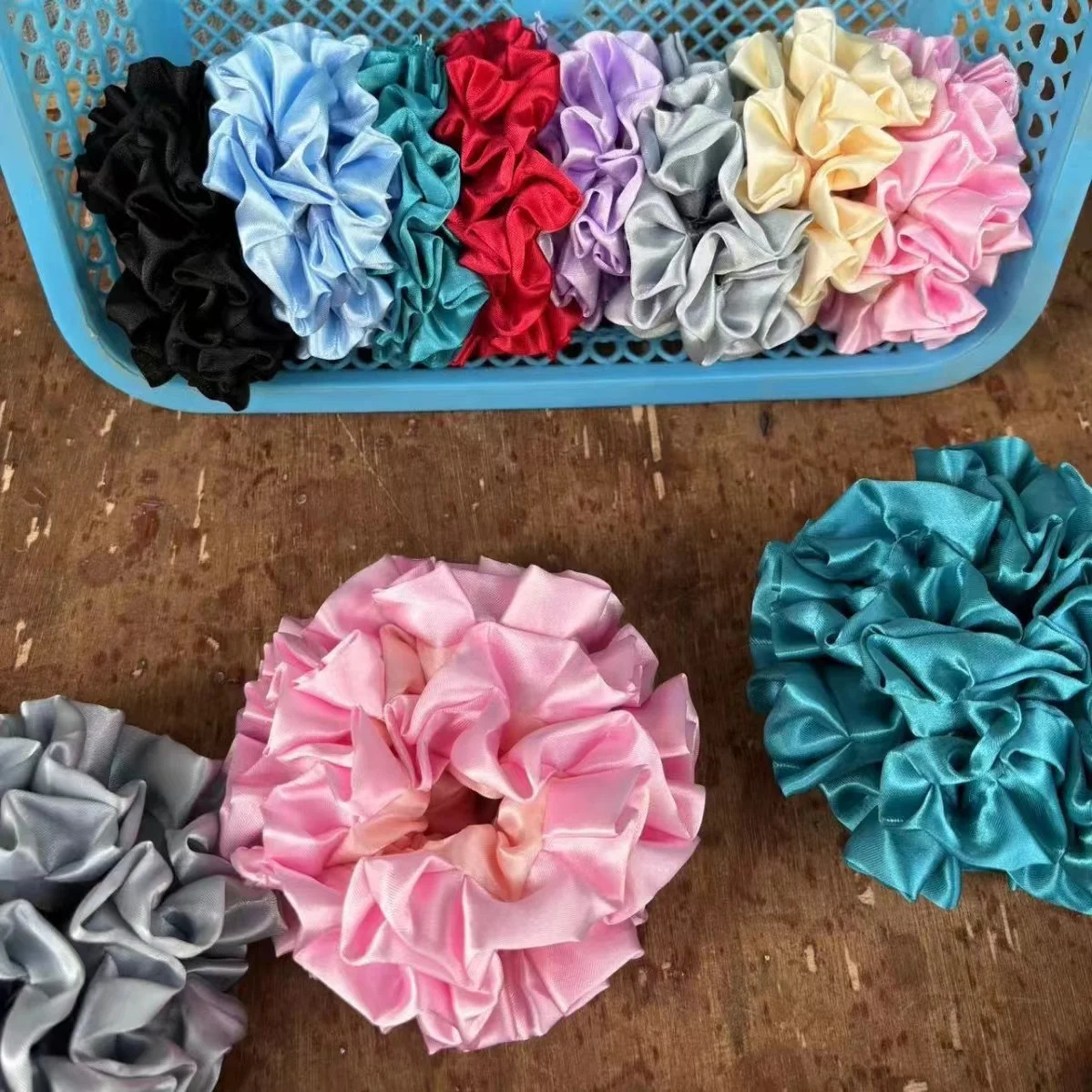 Korean womens colorful elastic headband tie hair strands large floral satin hair rope charming ponytail hair accessories 241018