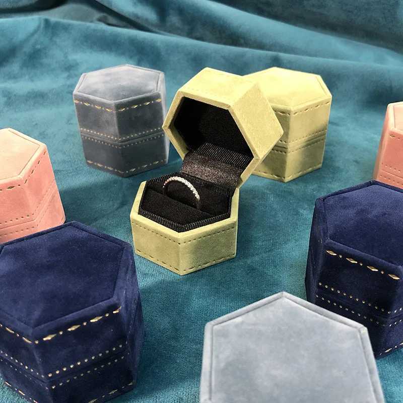 New hexagonal velvet ring box for engagement suggested wedding ring box jewelry storage display box vintage high-end jewelry box W241019