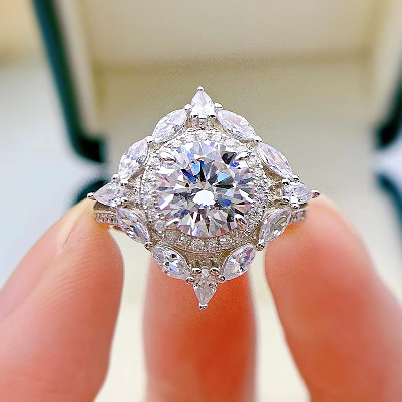 2024 Handmade Gorgeous SParkling Wedding Rings Luxury Jewelry Real 100% 925 Sterling Silver Round Cut White Moissanite Diamond Gemstones Party Women R