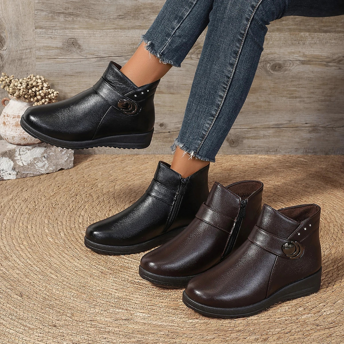 2024 Womens Shoes Metal Decorative Womens Boots Fashion Side Zipp Daily Boots Womens Selling Round Toe Ankle Boots 241018