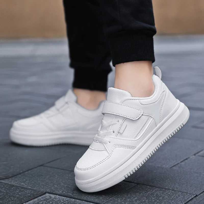 Athletic Outdoor Kids Strap Sneakers Casual Athletic Shoes for Boys and Girls Durable and Comfortable Fit for Toddlers and Little Kid H241019
