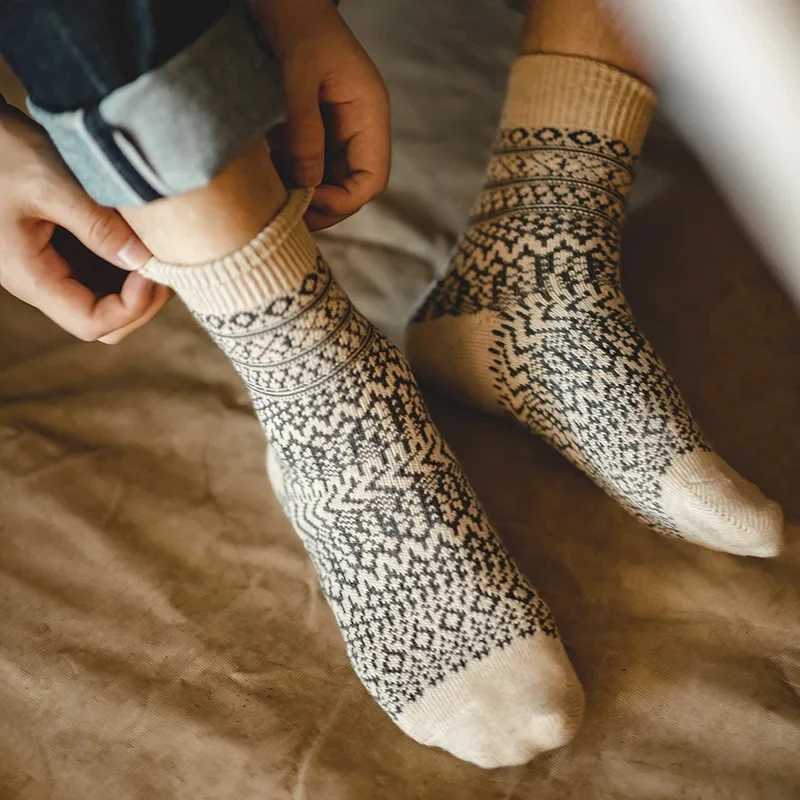 Maden Amekaji Crew Socks Vintage Patterns Winter Mens Knitted Socks Thicken Warm Men Retro Style Fashion For Snow Boots 2023XJ241019