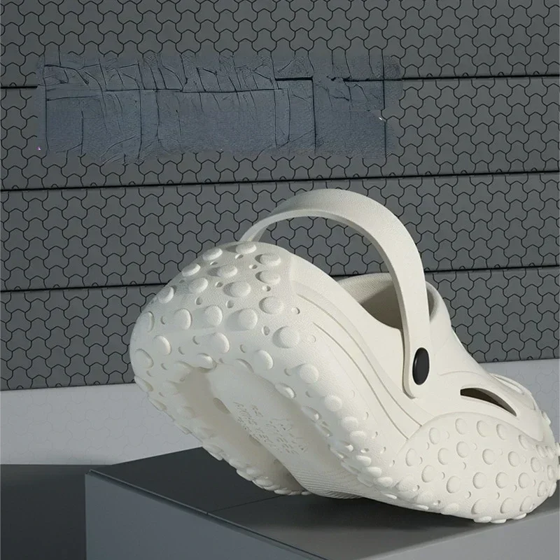 New Men's EVA Beach Sandals Non-Slip Outdoor Sports Slippers Women's Breathable EVA Beach Shoes Couples Non-Slip Sandals