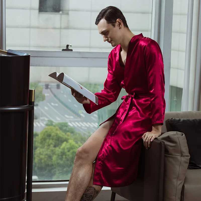 Casual Long Sleeve Homewear Intimate Lingerie Satin Men Groom Groomsman Wedding Robe 2022 Summer New Sleepwear Bathrobe GownXJ241018