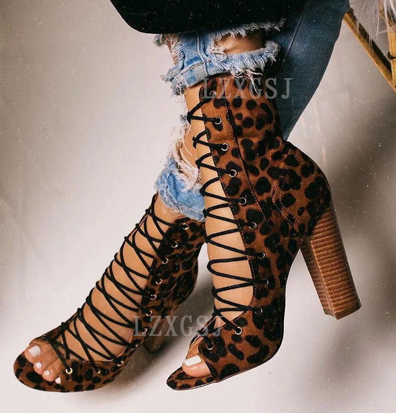 Block Heels 2024 Sandals Snakeskin CrossShoes Suit Female Beige Large Size y Fashion Big Girls Comfort 240924
