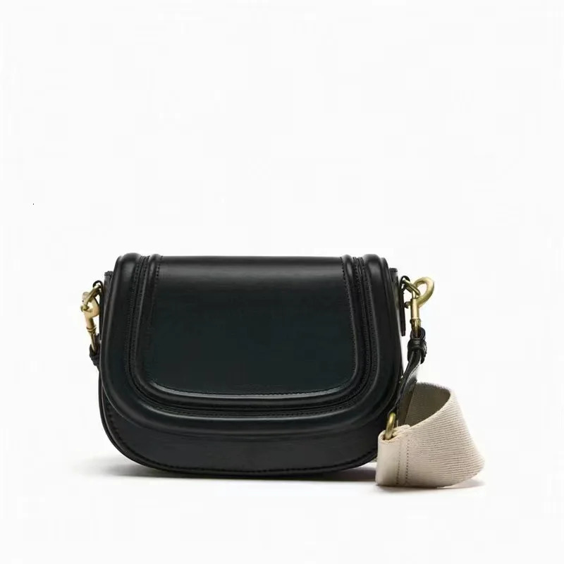 2025S New Free Shipping Designer Bag Fashion Flap Wing Er Wide Waistband Shoulder PU Leather Horizontal Trend Small Phone Bag
