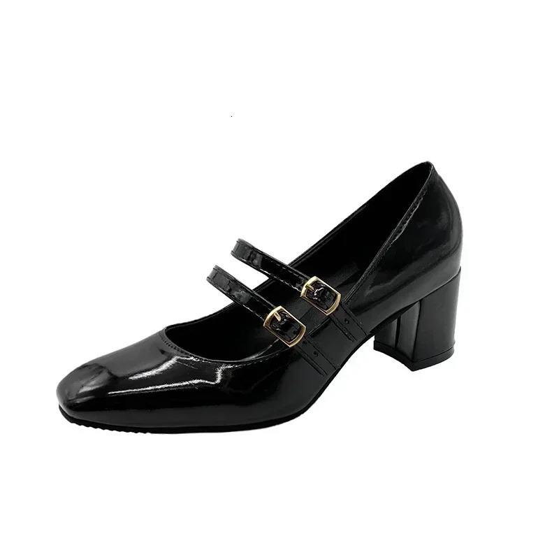 Red Patent Leather Mary Jens Shoes Summer Fashion Square Shoes Womens Pump Comfortable Short and Fat High Heels Womens Single Shoes 241019
