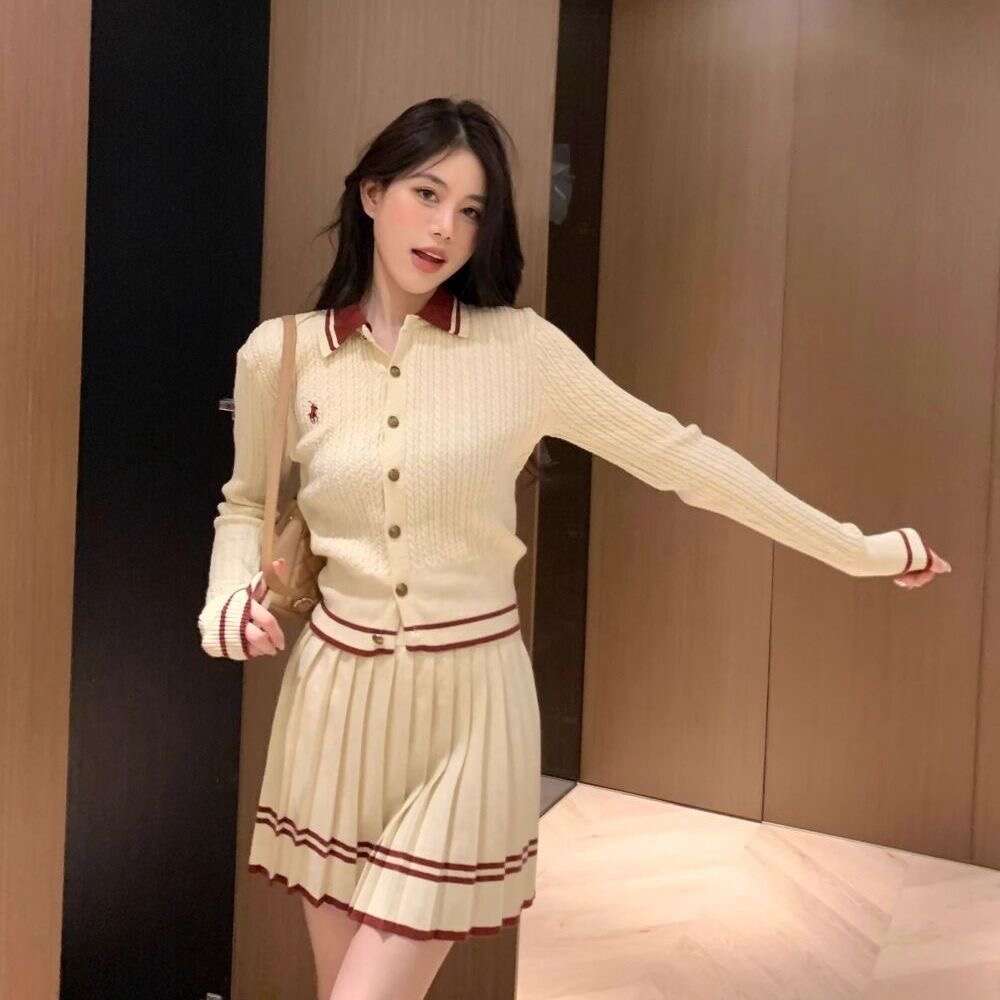 Korean Suits WearAutumn New Two Piece Set Women Clothes Fashion Knit Cardigan Golf Skirt