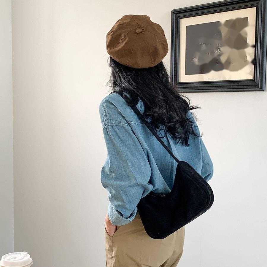CMM Korean Version Suede Crossbody Bag for Women Autumn and Winter Niche Versatile Shoulder Bag Plush Simple Small Square Bag
